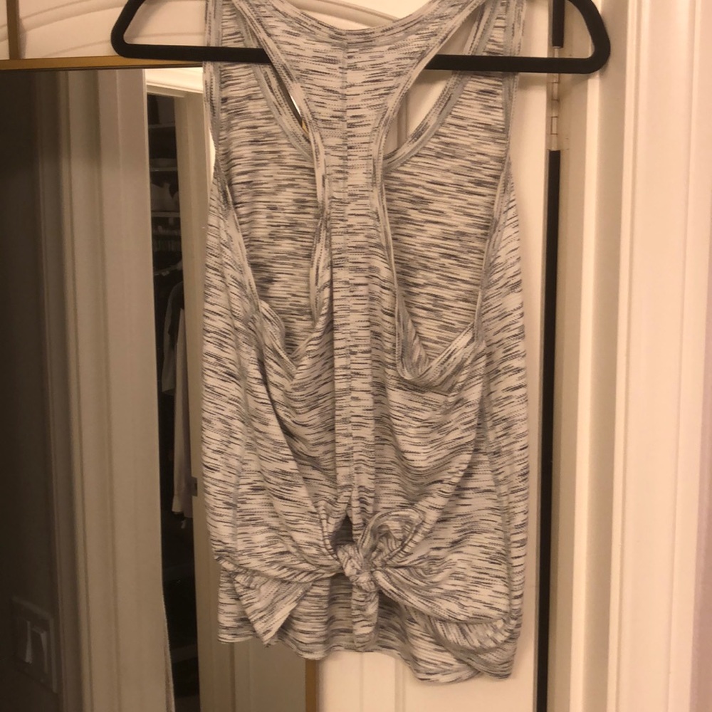 LULULEMON grey tank with tie